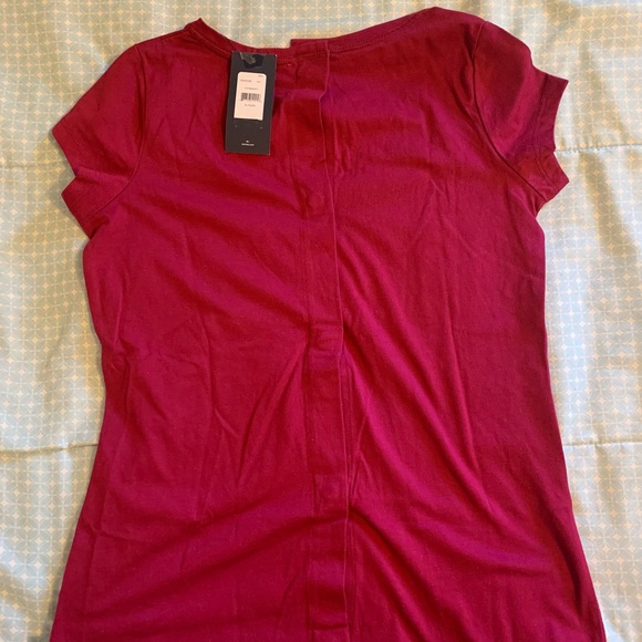 TOMMY HILFIGER SHIRT FOR KIDS/PRETEENS NEVER USED - Picture 2 of 2